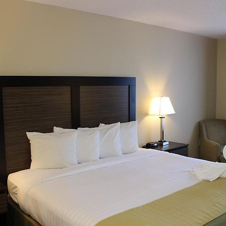 Baymont By Wyndham Fort Myers Airport Εξωτερικό φωτογραφία