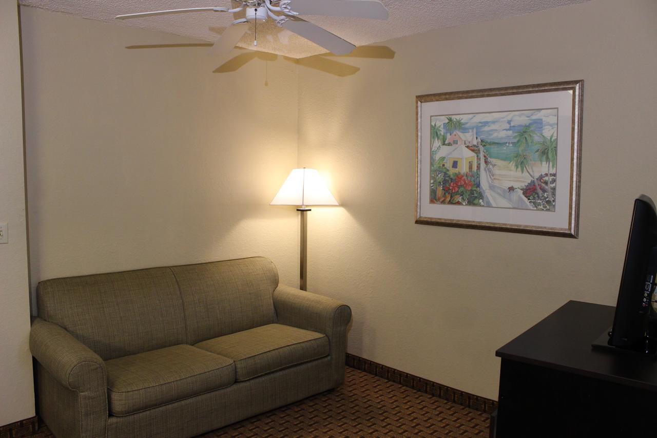Baymont By Wyndham Fort Myers Airport Εξωτερικό φωτογραφία