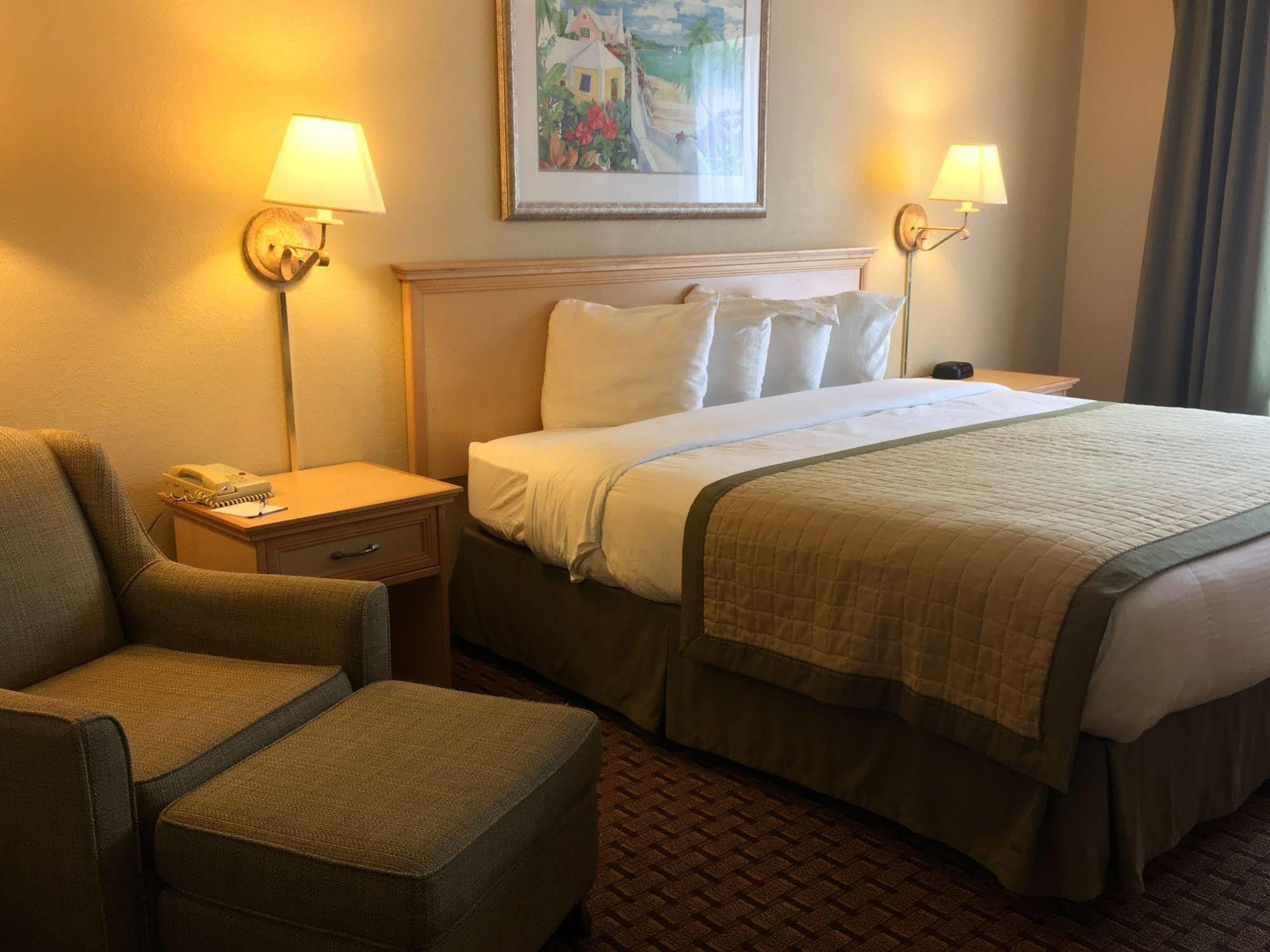 Baymont By Wyndham Fort Myers Airport Εξωτερικό φωτογραφία