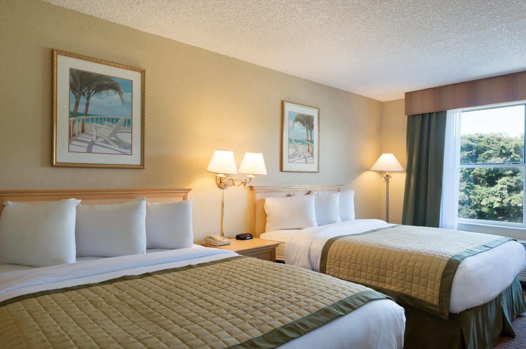 Baymont By Wyndham Fort Myers Airport Εξωτερικό φωτογραφία