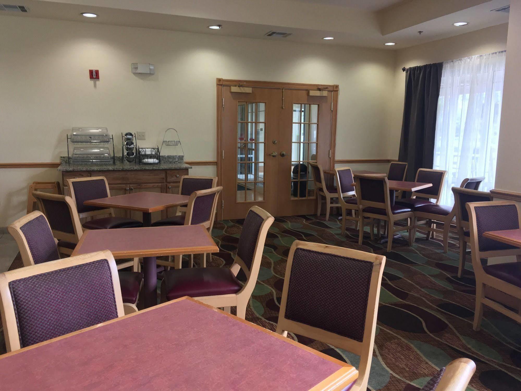 Baymont By Wyndham Fort Myers Airport Εξωτερικό φωτογραφία